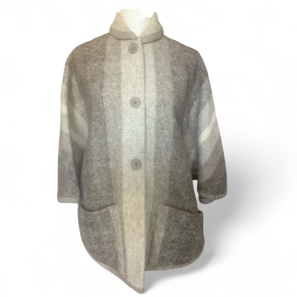 Vintage Rusk & Finch 100% Wool Poncho/Jacket Cream Brown Small/Medium Normcore - Picture 1 of 6